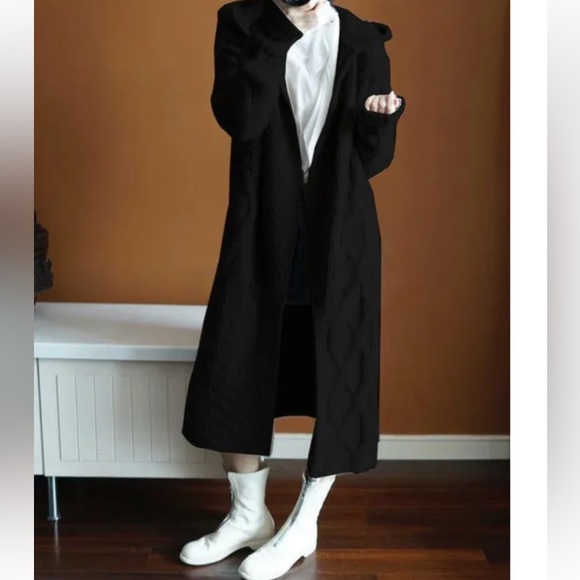 POSH LIVE LISTING BLACK HOODED LONG SWEATER CARDIGAN - Picture 2 of 3